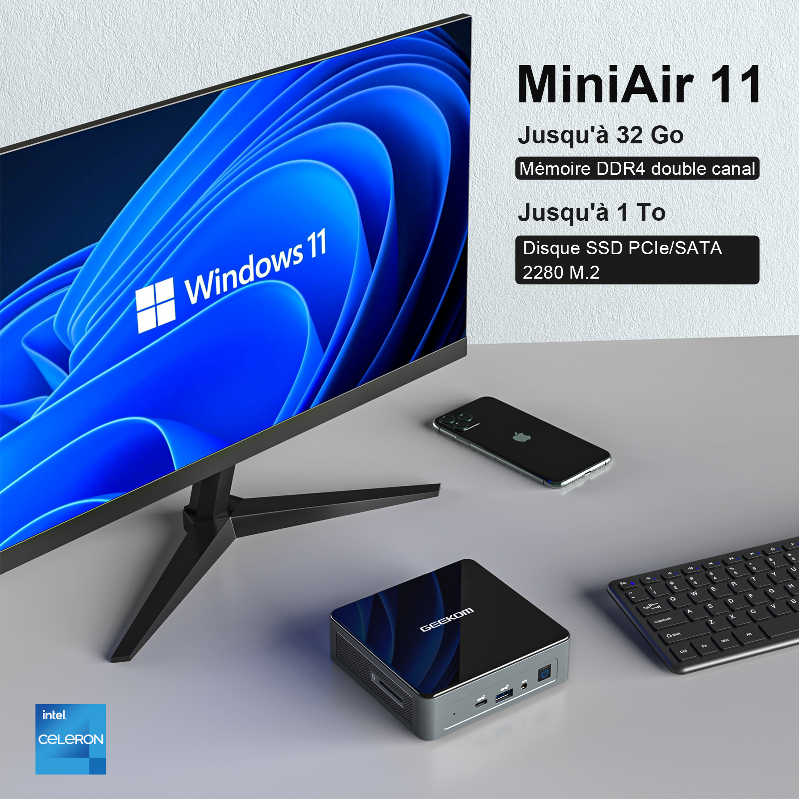 GEEKOM Mini PC MiniAir 11 sur la Table GEEKOM Mini PC MiniAir 11 sur la Table