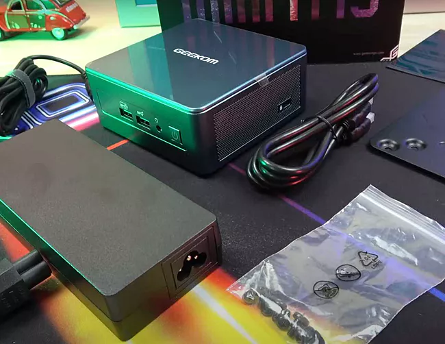 GEEKOM IT13 Mini PC