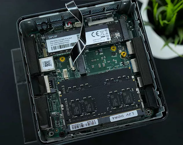 it13 mini pc geekom
